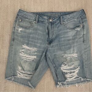 American Eagle Slouchy Bermuda shorts